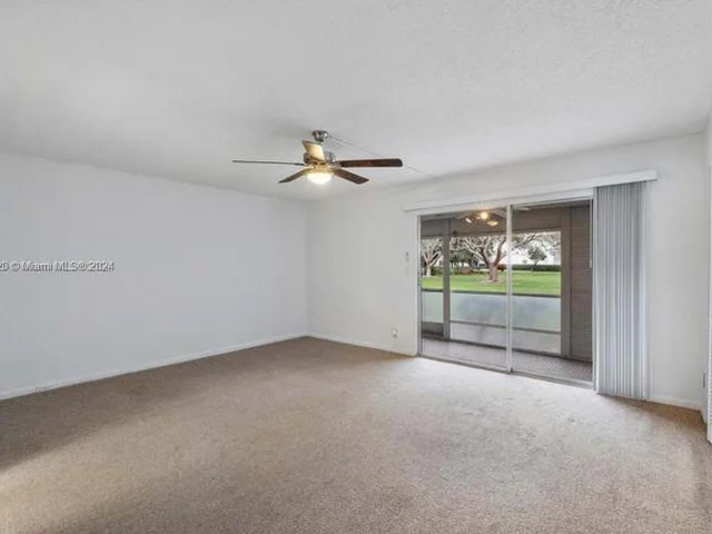 2405 Antigua Circle # K1, Coconut Creek FL 33066