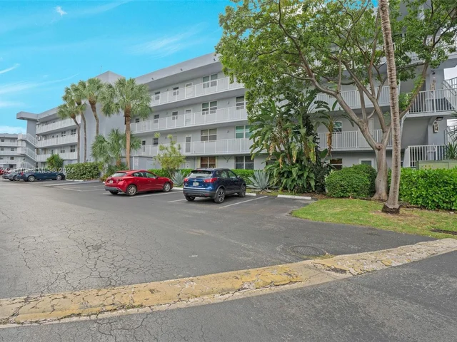 113 Royal Park Dr # 3G, Oakland Park FL 33309