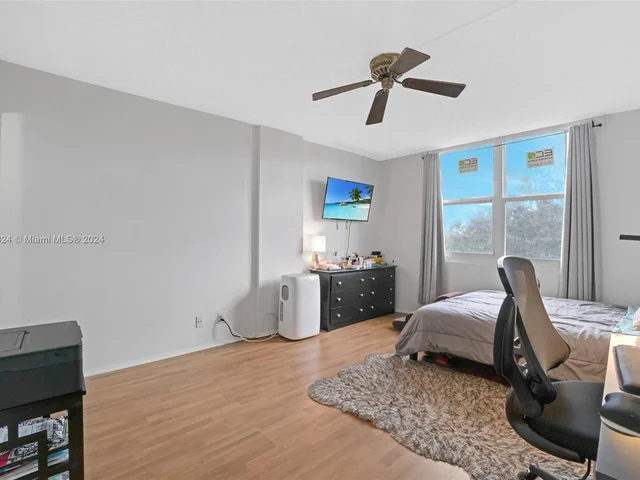 113 Royal Park Dr # 3G, Oakland Park FL 33309