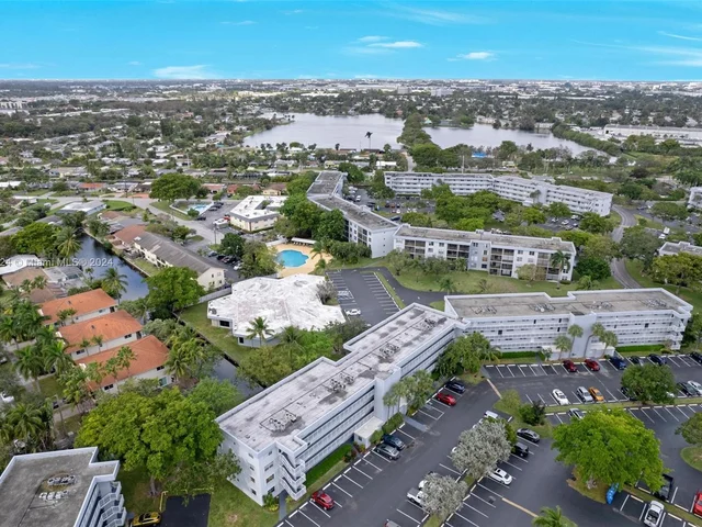 113 Royal Park Dr # 3G, Oakland Park FL 33309