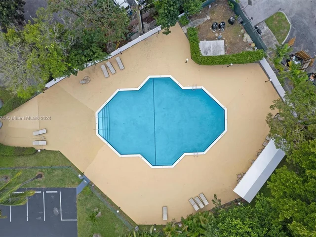 113 Royal Park Dr # 3G, Oakland Park FL 33309