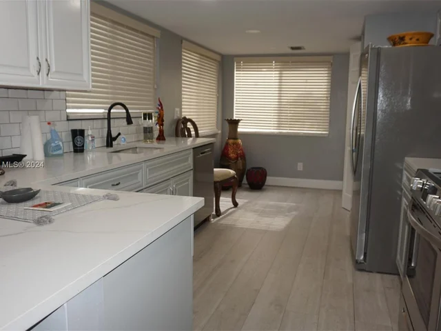 2131 SW 92nd Ter # 1602, Davie FL 33324