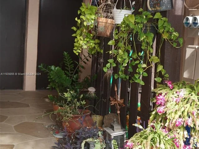 2131 SW 92nd Ter # 1602, Davie FL 33324