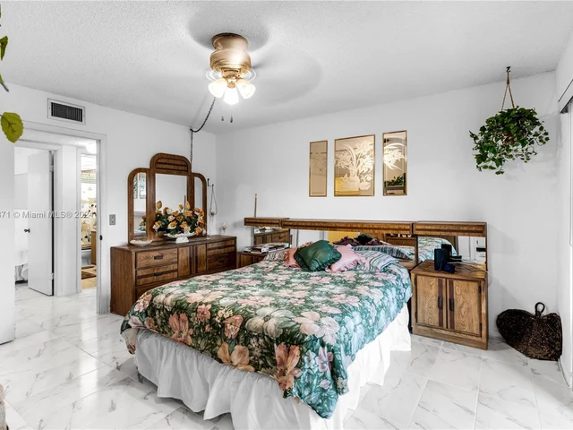 8415 SW 107th Ave # 309W, Miami FL 33173