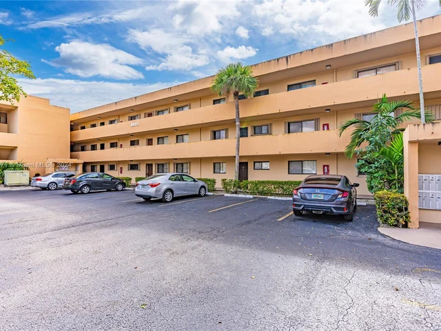 8415 SW 107th Ave # 309W, Miami FL 33173
