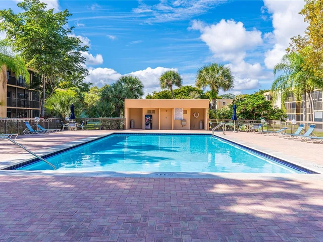 8415 SW 107th Ave # 309W, Miami FL 33173