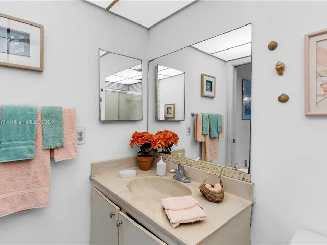 8415 SW 107th Ave # 309W, Miami FL 33173