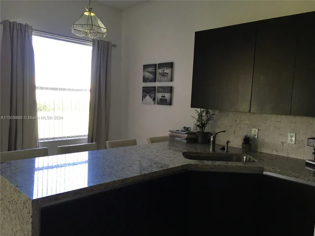 2685 SE 4th Pl, Homestead FL 33033