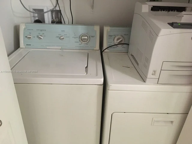 2685 SE 4th Pl, Homestead FL 33033