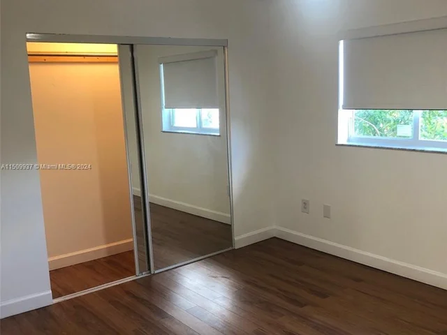 3085 SW 19th St, Miami FL 33145