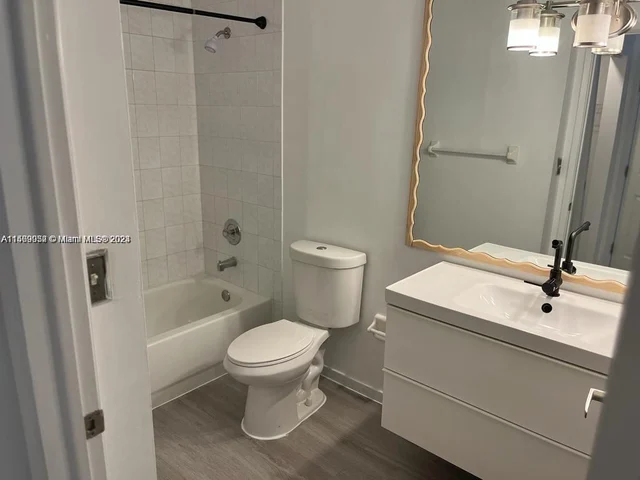 1688 West Ave # 06, Miami Beach FL 33139