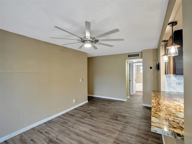 9441 Live Oak Pl # 103, Davie FL 33324