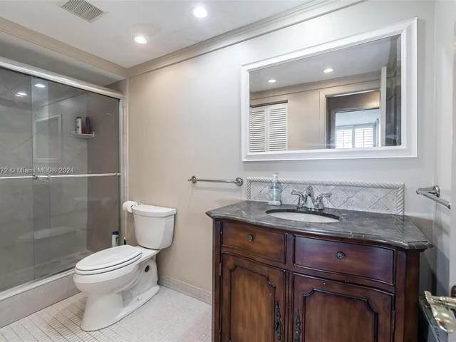 2701 N Ocean Blvd # 14B, Fort Lauderdale FL 33308