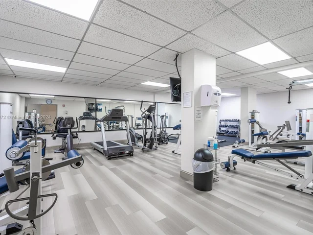 2701 N Ocean Blvd # 14B, Fort Lauderdale FL 33308