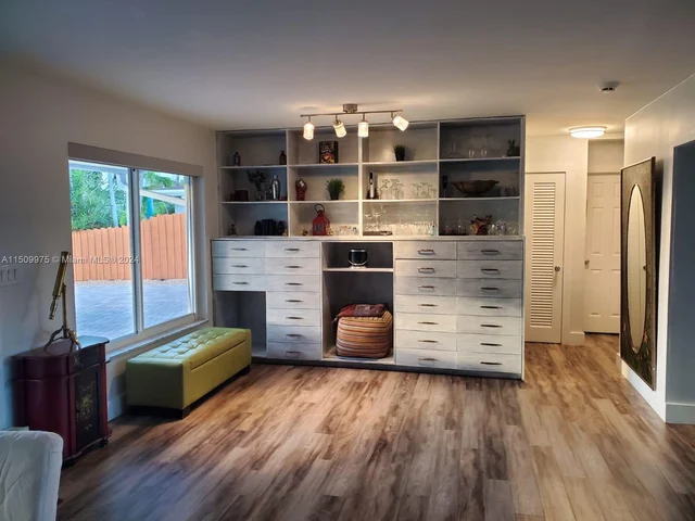 4480 NW 16th Ave # 0, Oakland Park FL 33309