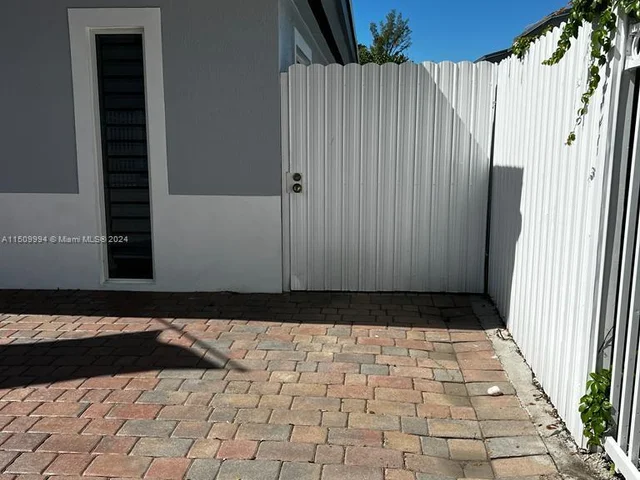 4430 NW 23rd Ave, Miami FL 33142