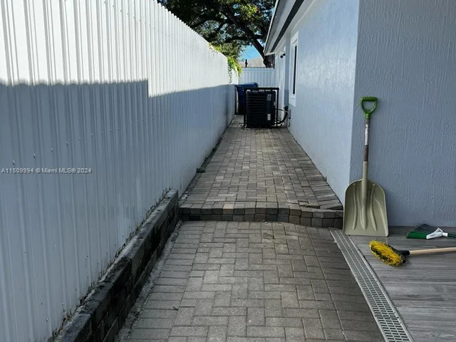 4430 NW 23rd Ave, Miami FL 33142