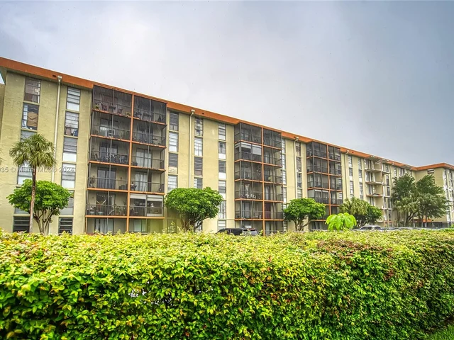 16851 NE 23rd Ave # A319, North Miami Beach FL 33160