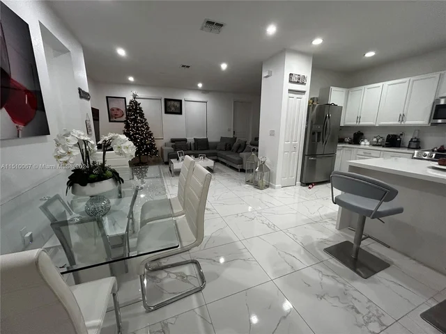 24487 SW 117th Ave, Homestead FL 33032