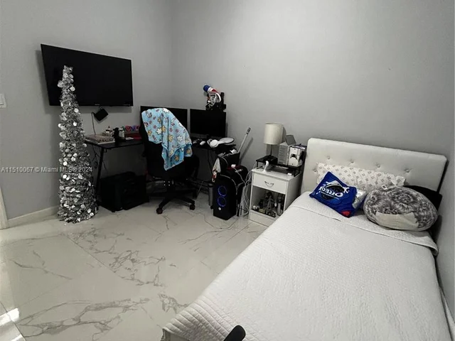 24487 SW 117th Ave, Homestead FL 33032