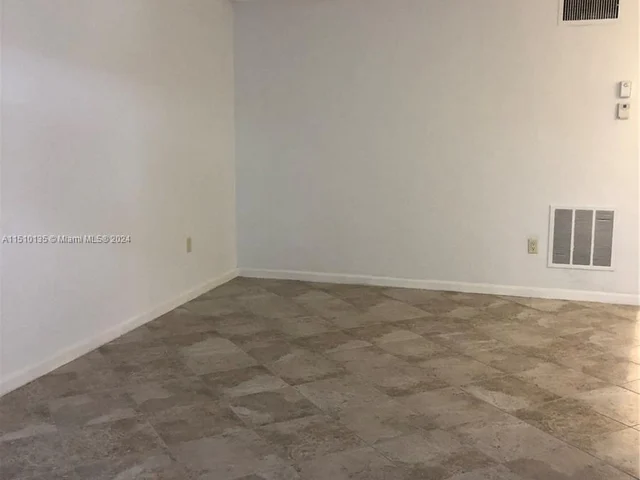 1747 Rodman St # 209, Hollywood FL 33020