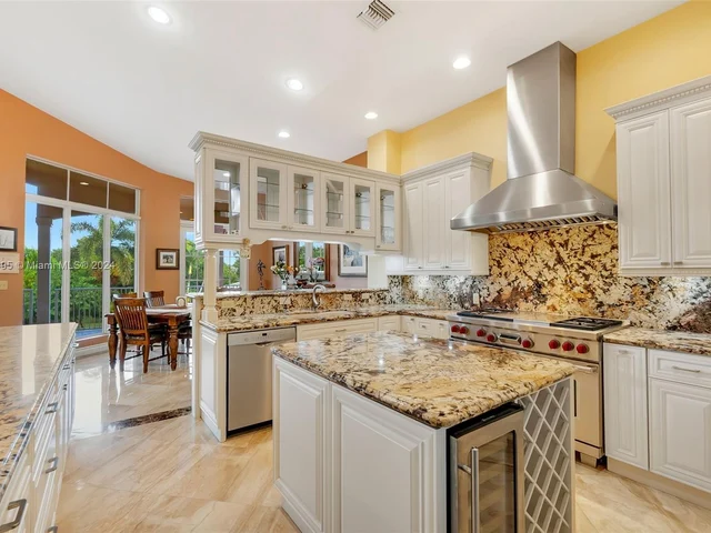 14593 SW 29th Pl, Davie FL 33330