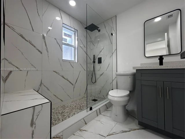 9960 SW 41st St, Miami FL 33165