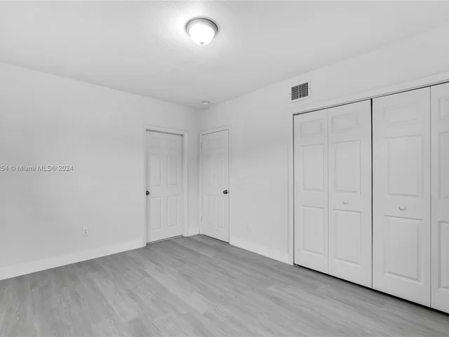 640 NW 195th Ter, Miami Gardens FL 33169