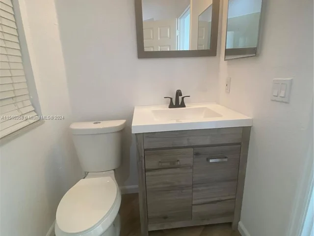 11103 NW 83rd St # 201, Doral FL 33178