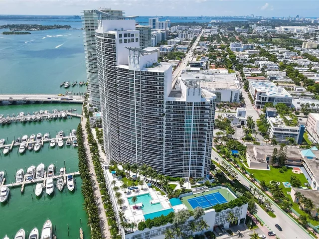 400 Alton Rd # 1505, Miami Beach FL 33139