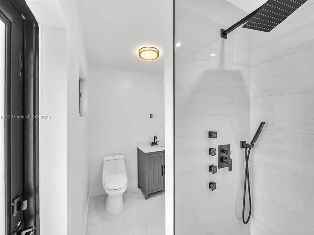 2224 N 35th Ave, Hollywood FL 33021