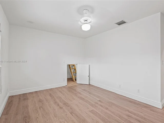 9858 SW 94th Ter, Miami FL 33176