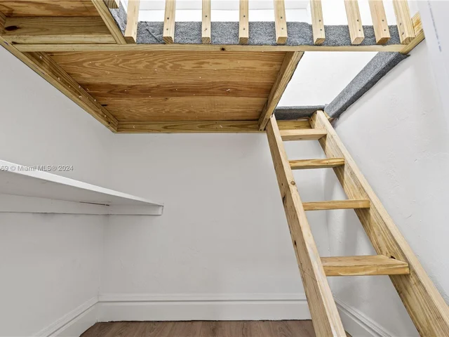 9858 SW 94th Ter, Miami FL 33176