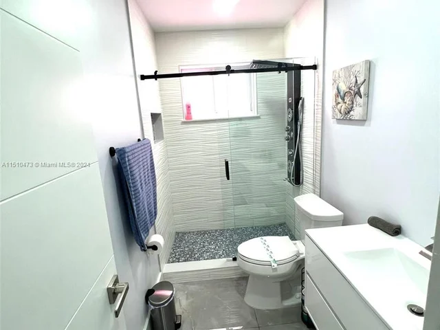 2010 N 31st Ct, Hollywood FL 33021