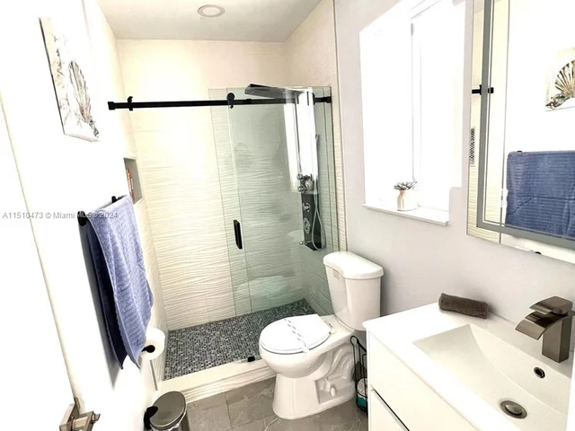 2010 N 31st Ct, Hollywood FL 33021