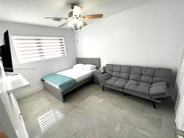 2010 N 31st Ct, Hollywood FL 33021