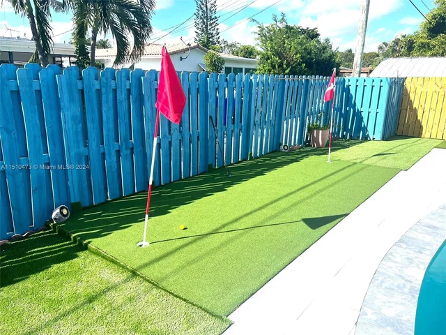 2010 N 31st Ct, Hollywood FL 33021