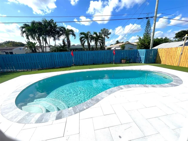 2010 N 31st Ct, Hollywood FL 33021