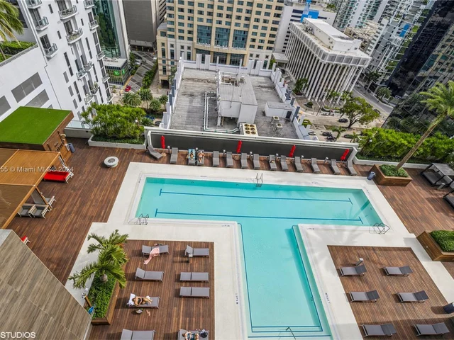 1080 Brickell Ave # 1806, Miami FL 33131