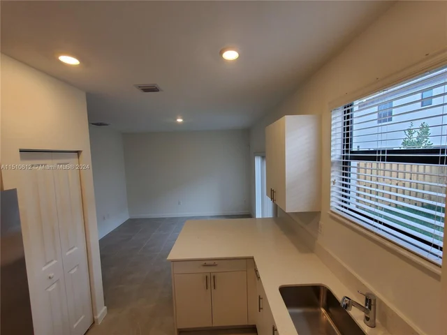 12880 SW 231st St # 12880, Miami FL 33170