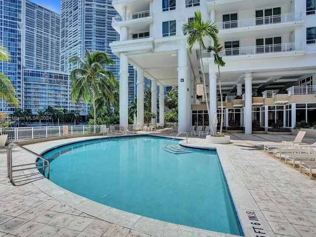 801 Brickell Key Blvd # 1804, Miami FL 33131