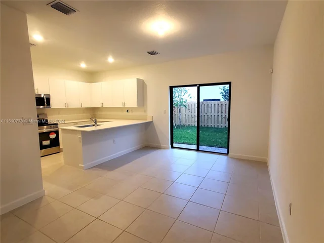 12888 SW 233rd Ter # 12888, Homestead FL 33032