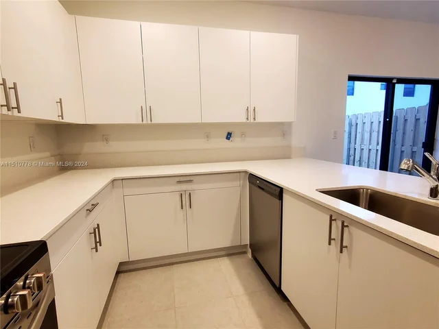 12888 SW 233rd Ter # 12888, Homestead FL 33032