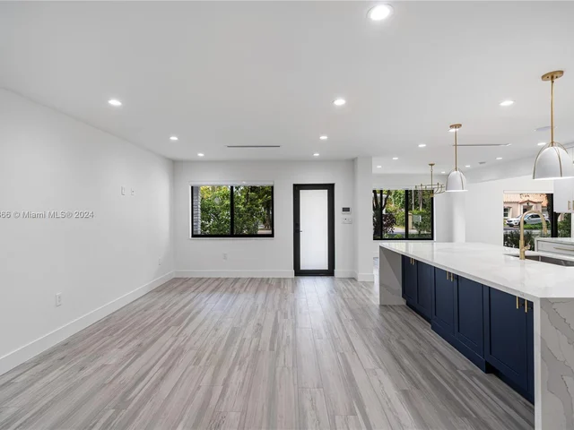 831 Cortez St, Coral Gables FL 33134