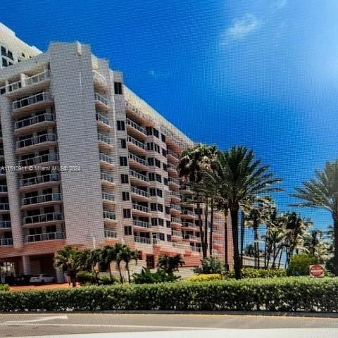 17275 Collins Ave # 1012, Sunny Isles Beach FL 33160
