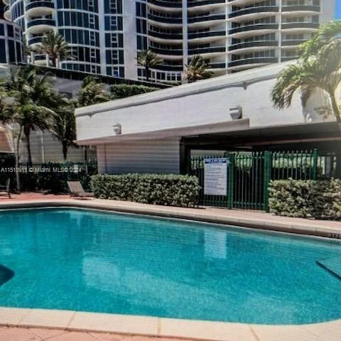 17275 Collins Ave # 1012, Sunny Isles Beach FL 33160