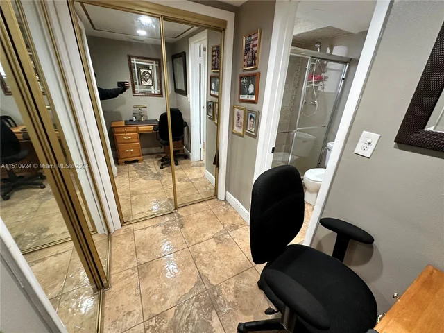 18707 NE 14th Ave # 526, Miami FL 33179