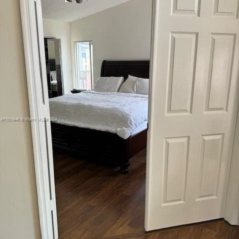 15710 SW 80th Ln, Miami FL 33193