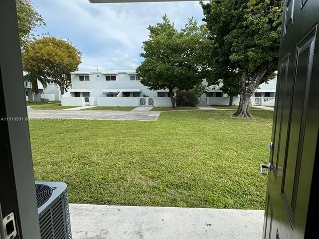 483 NW 19th St # 362, Miami FL 33136