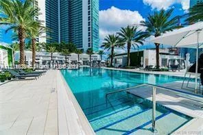 851 NE 1st Ave # 3006, Miami FL 33132